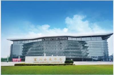 辦會(huì)議，來(lái)惠州會(huì)展中心 一站式專(zhuān)業(yè)服務(wù)，開(kāi)啟高效信息交流新篇章